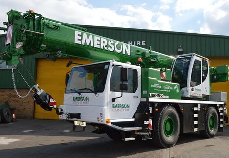 Two new Liebherr cranes for Emerson